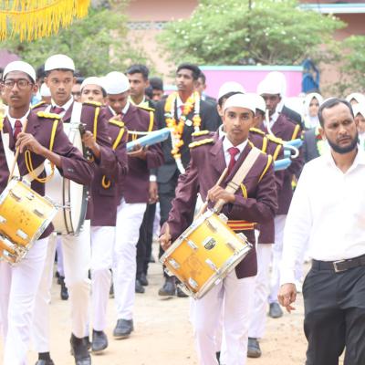 372986541 732735741996191 4031811976485865078 N