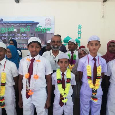 311992524 548375253765575 1734576384825151245 N